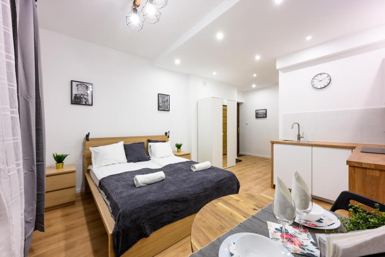 Cracow Rent Apartments: Spacious Stays Near Main Square Krakow Exterior photo