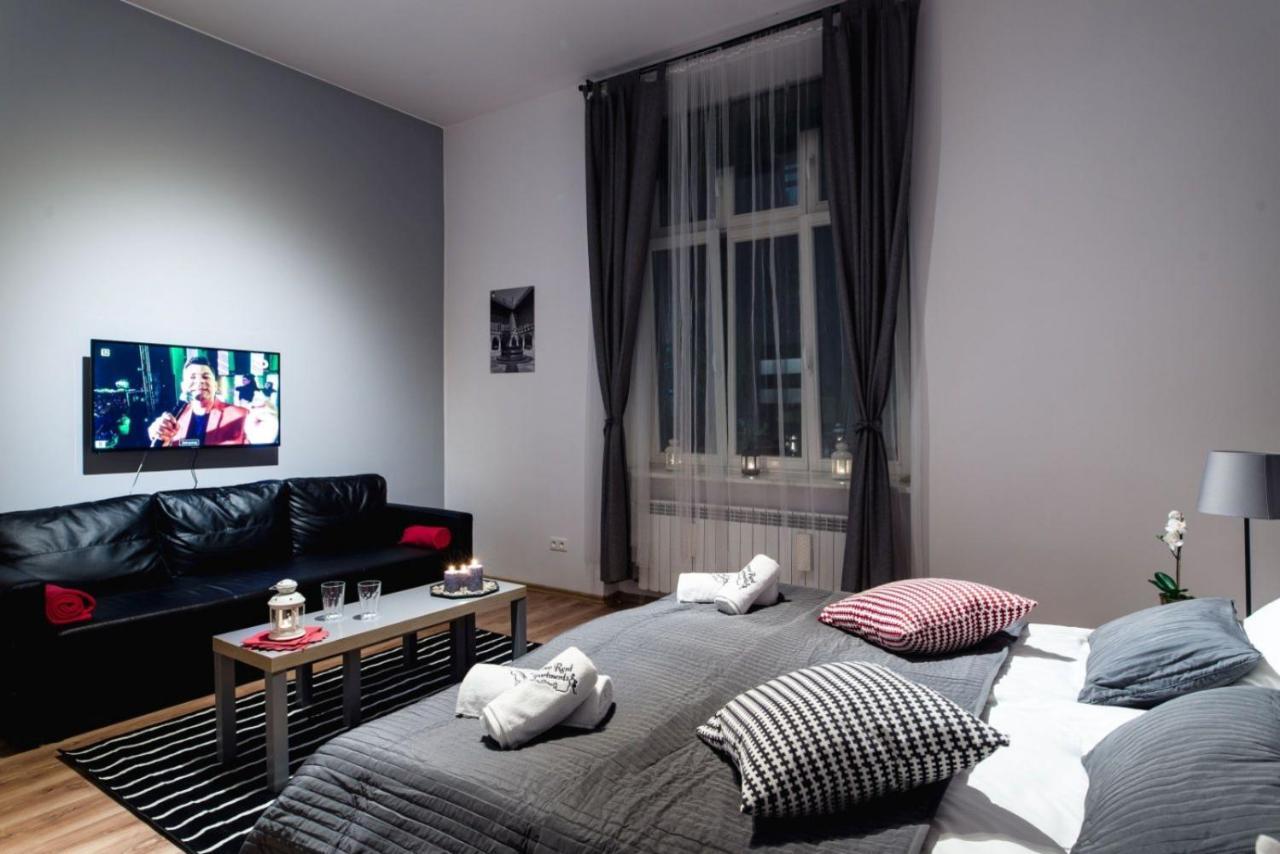 Cracow Rent Apartments: Spacious Stays Near Main Square Krakow Exterior photo